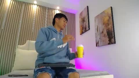adrianstark_ online show from July 1, 2026, 12:29 pm
