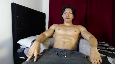 adriel_escalante online show from January 9, 2026, 3:31 am