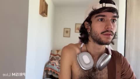 Snapshot of adrien_polo chatting on February 14, 2026, 3:53 pm adrien_polo online show from February 14, 2026, 3:53 pm