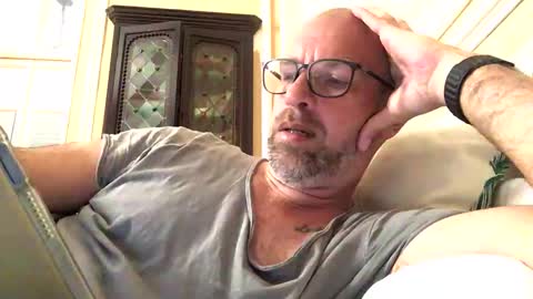 Snapshot of adrienfromparis chatting on March 27, 2026, 9:42 am adrienfromparis online show from March 27, 2026, 9:42 am