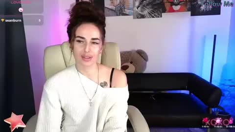 Snapshot of adrihanna chatting on February 18, 2025, 3:43 pm Adriana online show from February 18, 2025, 3:43 pm