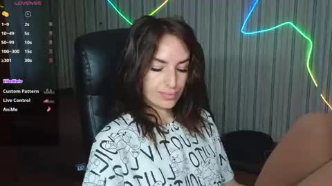 Adriana online show from July 14, 2026, 6:29 am