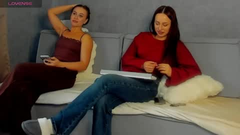 Adele online show from March 23, 2026, 6:39 am