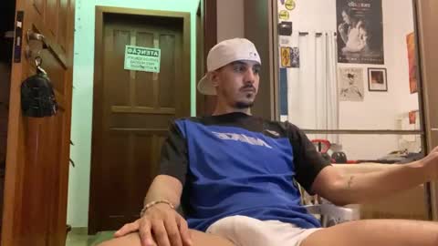 Luci online show from November 13, 2025, 4:22 am