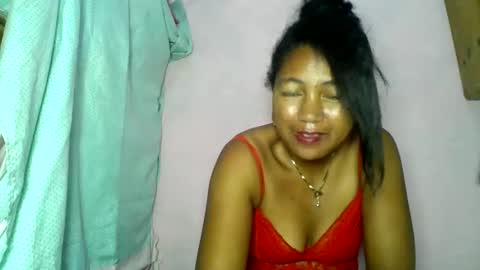 aelyaa online show from May 11, 2026, 4:04 pm