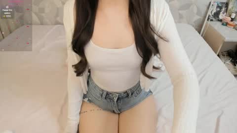 Emi online show from April 24, 2026, 9:12 am