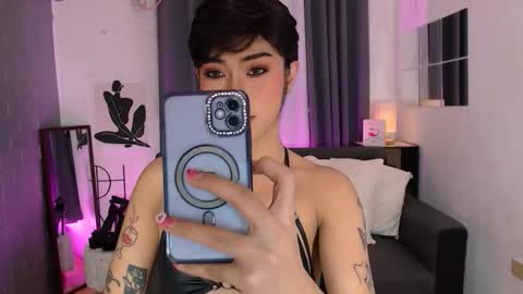 Snapshot of aeshamargaux chatting on September 13, 2025, 8:03 am aeshamargaux online show from September 13, 2025, 8:03 am