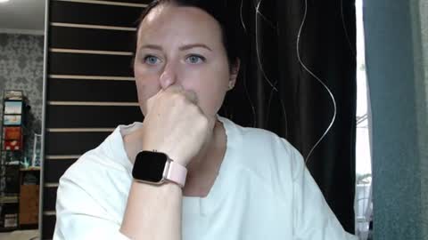 Snapshot of afi_black_coffee chatting on June 28, 2026, 5:24 am afi_black_coffee online show from June 28, 2026, 5:24 am