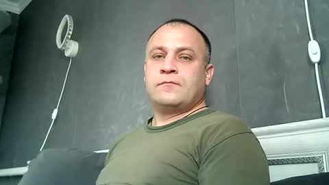 Sasha online show from December 15, 2025, 7:23 am