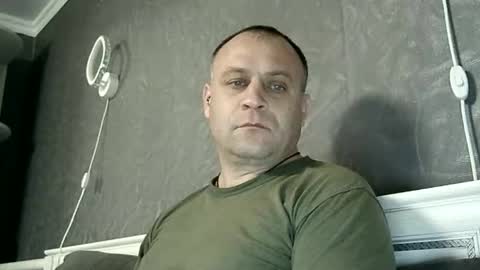 Sasha online show from December 16, 2025, 6:57 pm