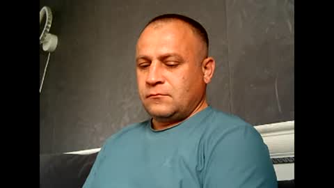 Sasha online show from April 17, 2026, 6:27 am