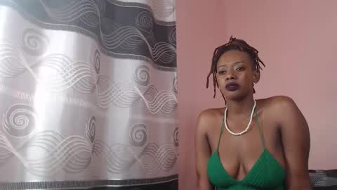 Snapshot of africanmidnightaura chatting on November 2, 2025, 10:01 pm africanmidnightaura online show from November 2, 2025, 10:01 pm