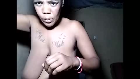 Nikky Love online show from January 12, 2025, 2:03 am