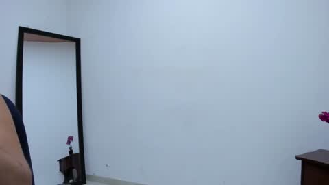 Lorena online show from December 8, 2024, 10:25 pm