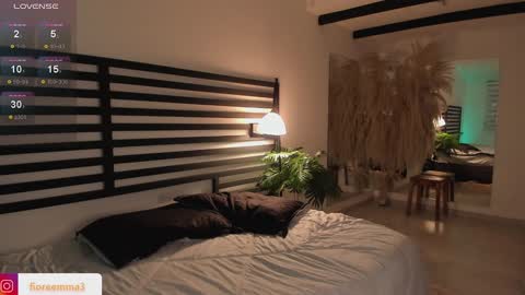 Emma online show from February 5, 2025, 9:40 pm