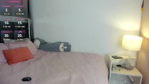 Vanessa online show from October 28, 2025, 6:28 am