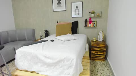 Afrodita online show from February 8, 2025, 6:43 am