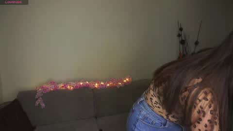 Snapshot of aftonbunkers chatting on April 7, 2026, 6:14 am Lana 1800 - 0330 UTC Mia 0700- 1630 UTC online show from April 7, 2026, 6:14 am