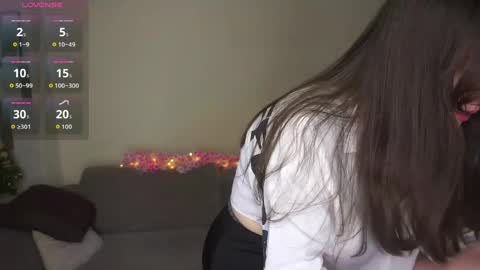 Snapshot of aftonbunkers chatting on April 14, 2026, 6:08 am Lana 1800 - 0330 UTC Mia 0700- 1630 UTC online show from April 14, 2026, 6:08 am