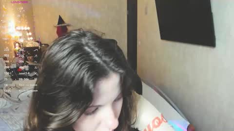 agata_in_wonderland online show from October 12, 2025, 7:02 pm