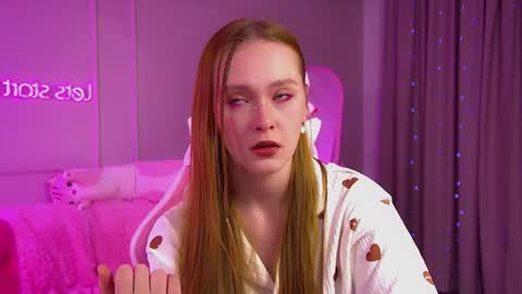 Snapshot of agatafoxley chatting on September 30, 2025, 6:57 pm AgataFoxley online show from September 30, 2025, 6:57 pm