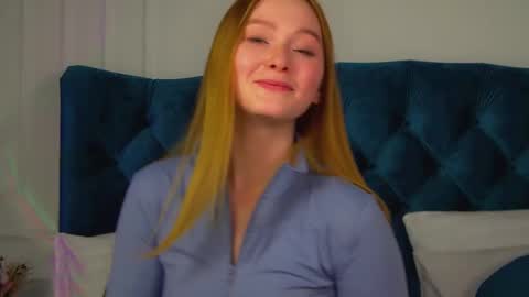 Snapshot of agatafoxley chatting on November 22, 2025, 6:29 pm AgataFoxley online show from November 22, 2025, 6:29 pm