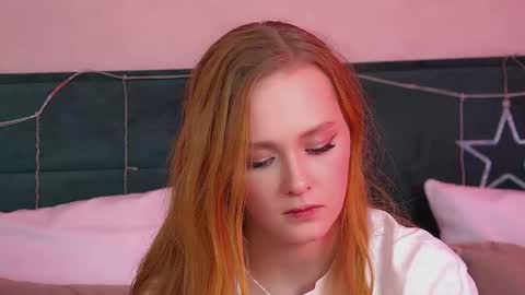 Snapshot of agatafoxley chatting on December 18, 2025, 8:48 pm AgataFoxley online show from December 18, 2025, 8:48 pm