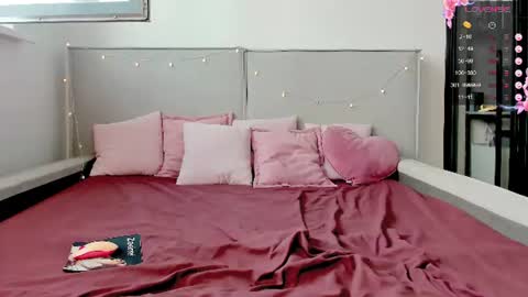 Snapshot of agatha_mayson chatting on July 10, 2026, 7:34 am agatha_mayson online show from July 10, 2026, 7:34 am