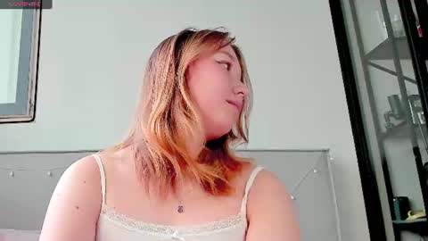 Snapshot of agatha_mayson chatting on July 13, 2026, 12:41 pm agatha_mayson online show from July 13, 2026, 12:41 pm