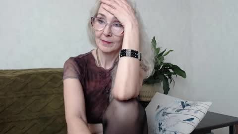 Agatha online show from March 7, 2025, 4:44 pm