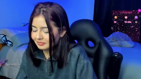 Snapshot of agatha_riccie chatting on March 1, 2025, 6:46 am Cat online show from March 1, 2025, 6:46 am