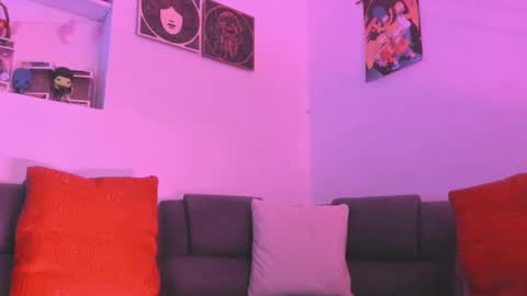 Camila     2 online show from February 12, 2025, 11:41 pm