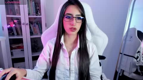 Snapshot of agathablair4 chatting on June 12, 2026, 12:04 pm agathablair4 online show from June 12, 2026, 12:04 pm