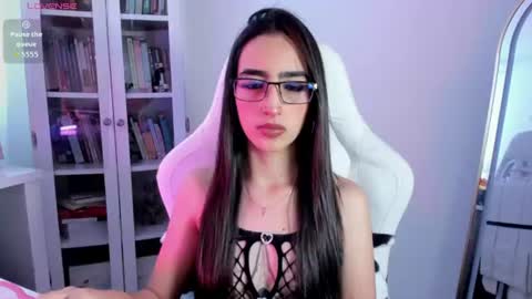 Snapshot of agathablair4 chatting on June 22, 2026, 12:24 pm agathablair4 online show from June 22, 2026, 12:24 pm