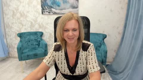 Snapshot of agathaklouin chatting on December 7, 2024, 8:11 am Agatha online show from December 7, 2024, 8:11 am