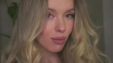 May online show from November 12, 2025, 7:46 pm