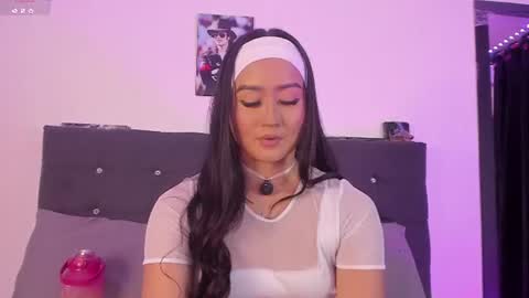 Maggie   online show from July 9, 2026, 11:42 pm