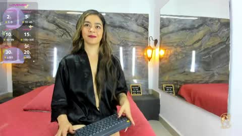 agnes_02 online show from April 12, 2026, 12:32 pm