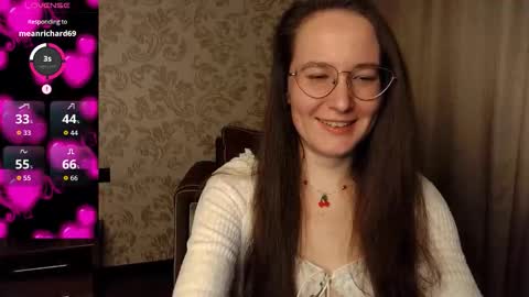 Agnes online show from November 12, 2025, 9:58 pm