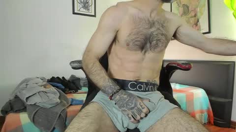 Agustin online show from May 27, 2026, 9:12 pm