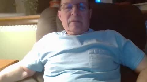 Snapshot of aguynrkfrd chatting on March 17, 2026, 9:01 am aguynrkfrd online show from March 17, 2026, 9:01 am