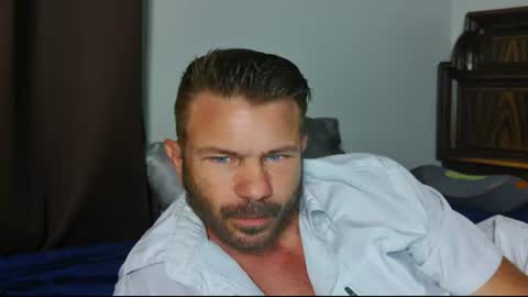 Blue Eyed Handsome Man online show from July 8, 2026, 1:43 am