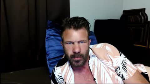 Blue Eyed Handsome Man online show from July 20, 2026, 1:42 am
