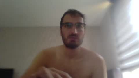 Snapshot of ahbehbi12 chatting on October 19, 2025, 7:31 am ahbehbi12 online show from October 19, 2025, 7:31 am