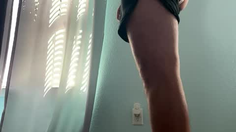 Snapshot of ahdjrucnsjwncnd chatting on December 1, 2024, 5:24 pm Nick online show from December 1, 2024, 5:24 pm