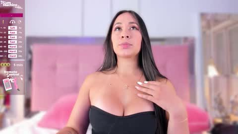 AHINOA online show from February 12, 2026, 8:15 pm