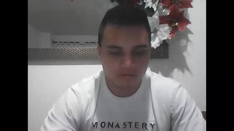 Snapshot of ahntony__69 chatting on December 26, 2024, 2:12 am ahntony  69 online show from December 26, 2024, 2:12 am