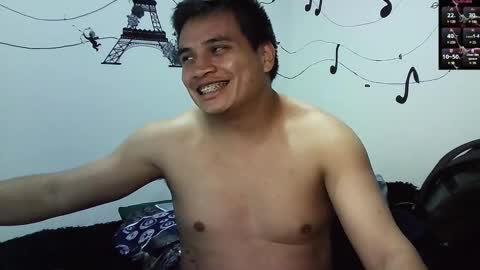 Snapshot of ahntony__69 chatting on March 6, 2025, 2:09 am ahntony  69 online show from March 6, 2025, 2:09 am