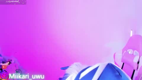 Ahri help me get to 100  online show from January 13, 2026, 5:24 am