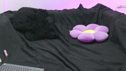 ahri online show from December 16, 2024, 6:21 am